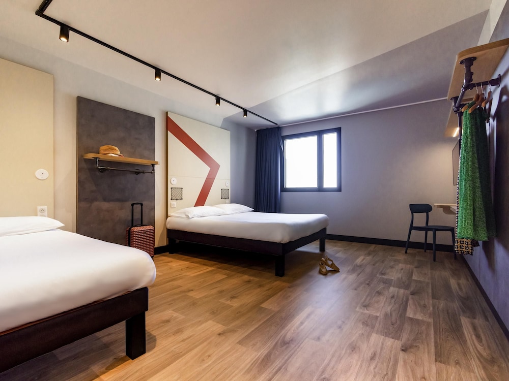 Ibis Budget La Rochelle Centre 13/50