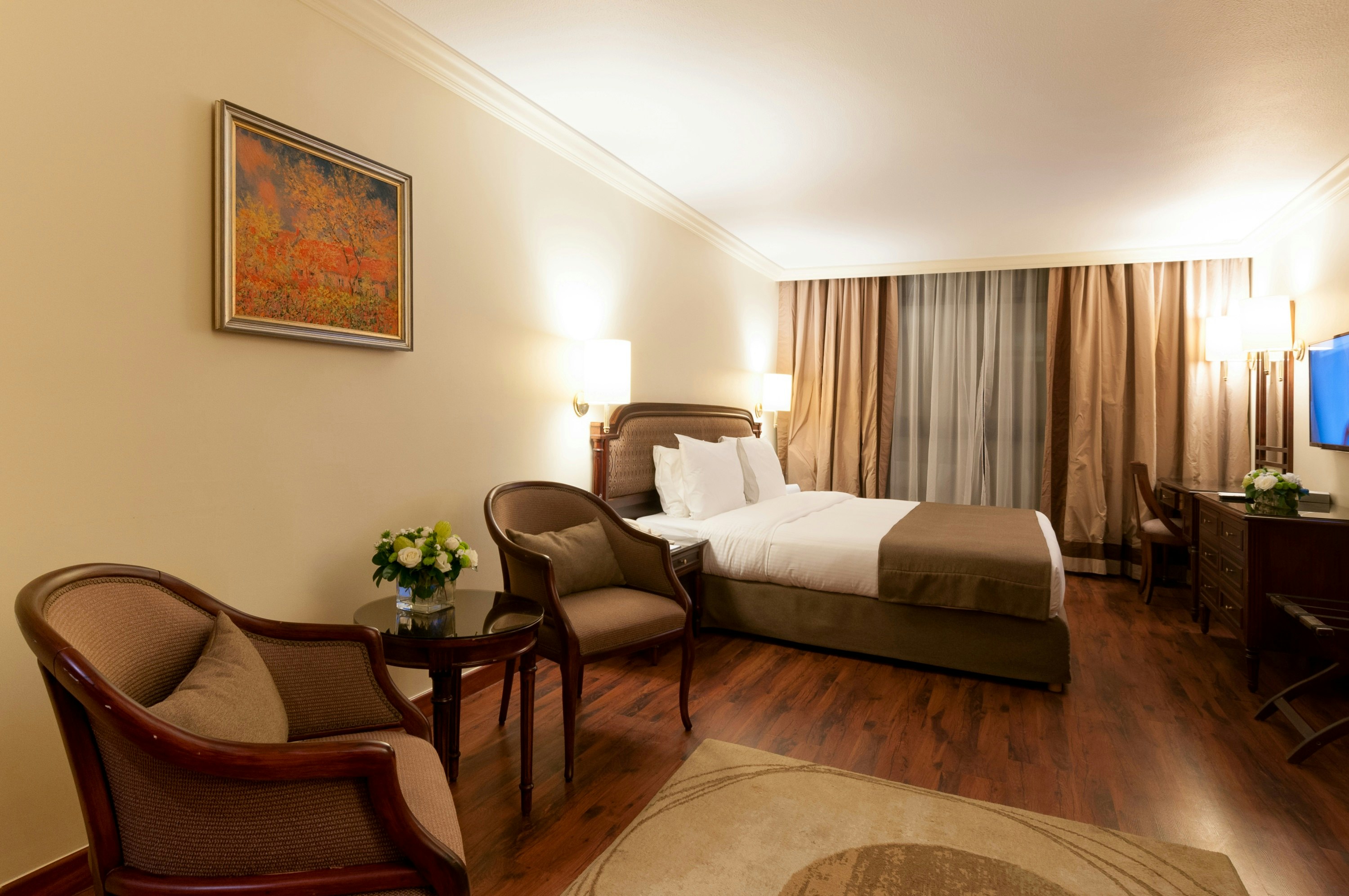 Le Commodore Hotel, Beirut 6/22