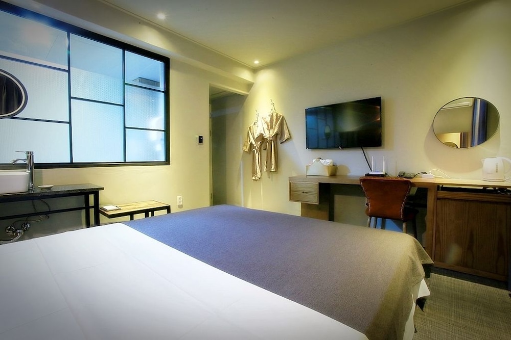 Chuncheon Urbane Hotel 4/36