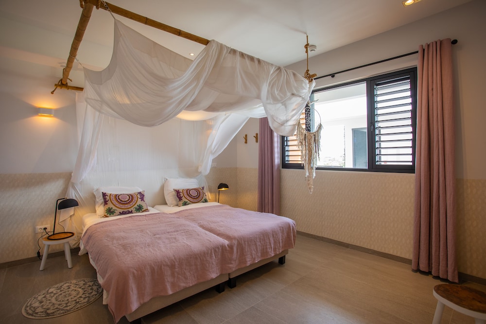 Blue Bay Curacao Golf and Beach Resort 18/78