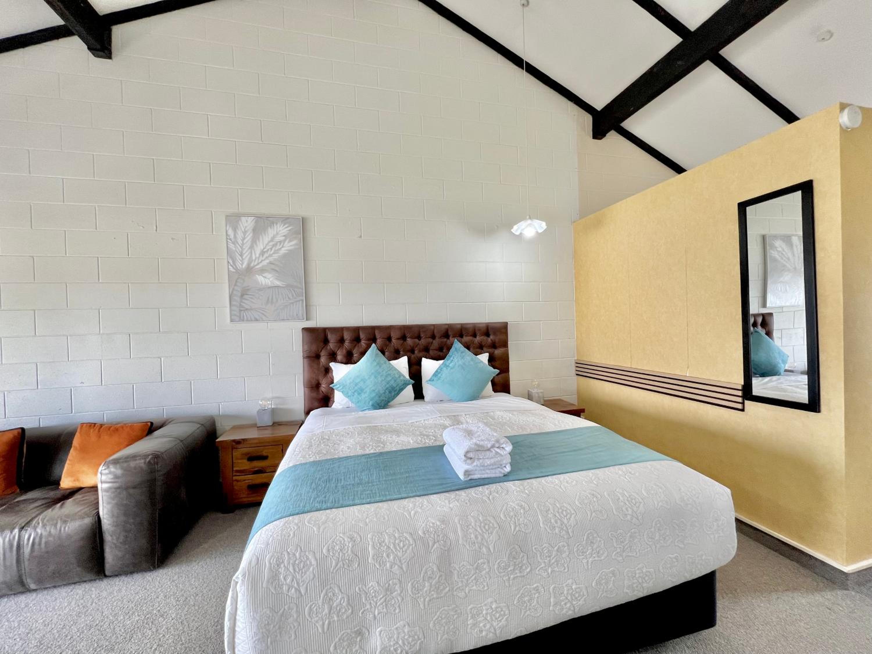 Room at Mountain View Motel, TAUPO
