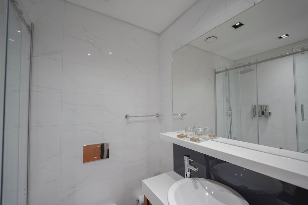 Misafir Suites 8 Istanbul. 65/70