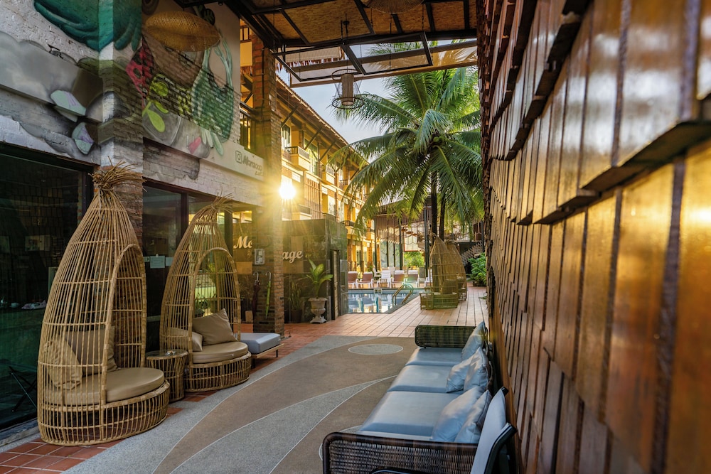Motive Cottage Resort 14/65