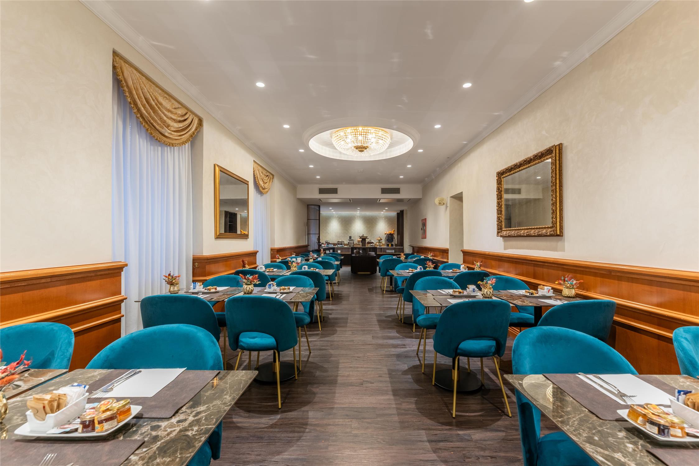 Hotel Raffaello, Sure Hotel Collection By Best Western 56/75