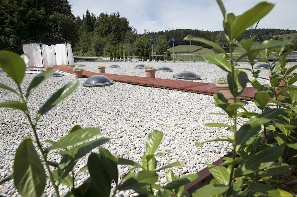 Hotel Kongo (17Km From Ljubljana) 30/35