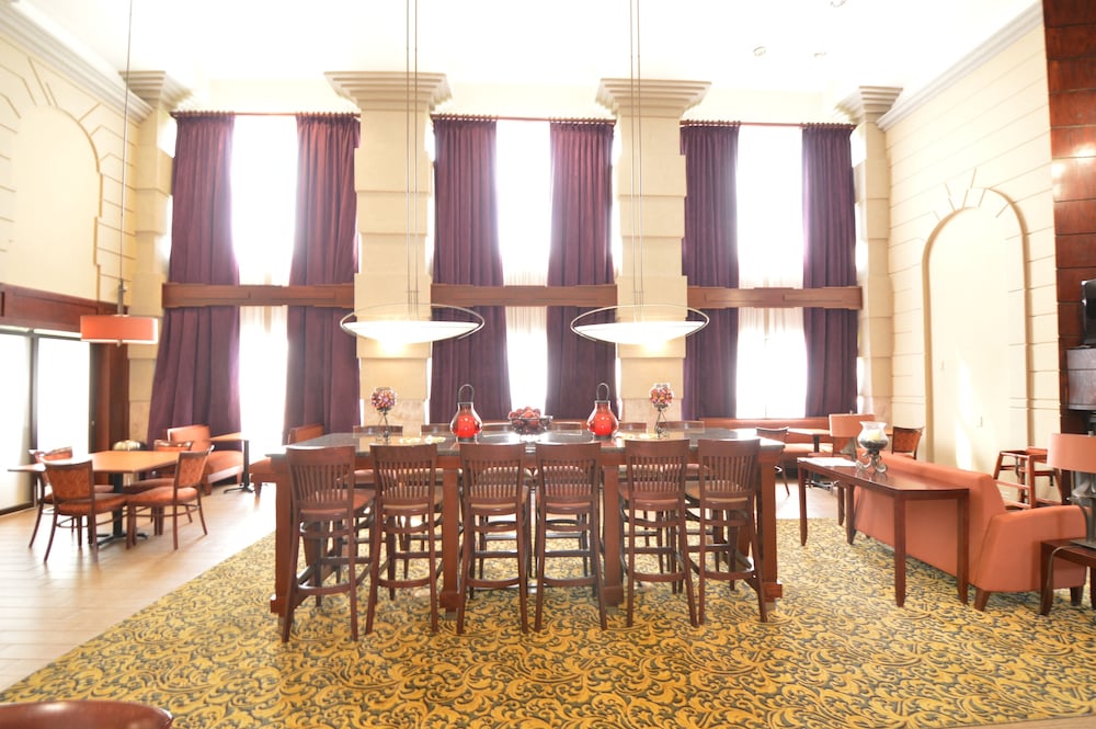 Hampton Inn Bowling Green Oh 39/48