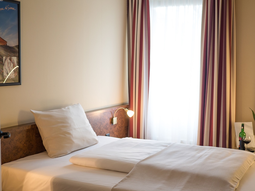 Hotel Primula 11/30