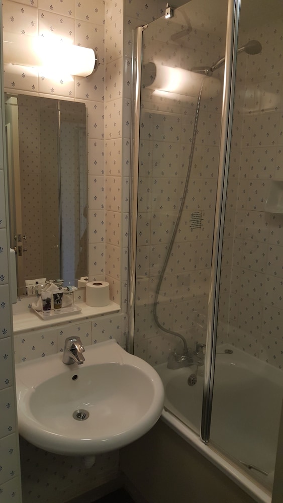 Mercure Salisbury White Hart Hotel 19/71