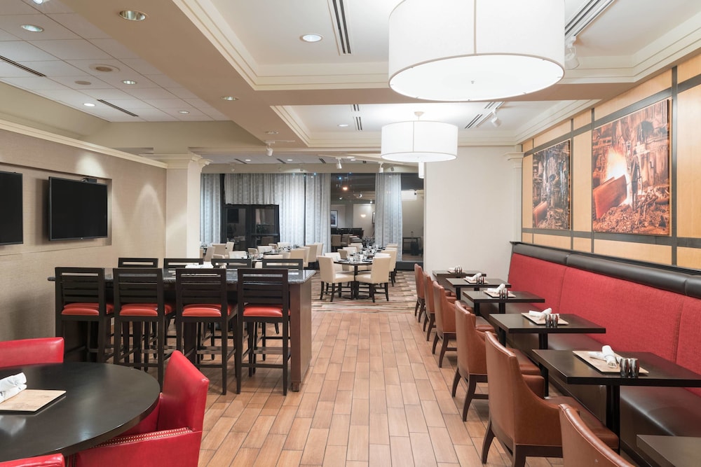 Marriott Pittsburgh City Center Hotel 43/53