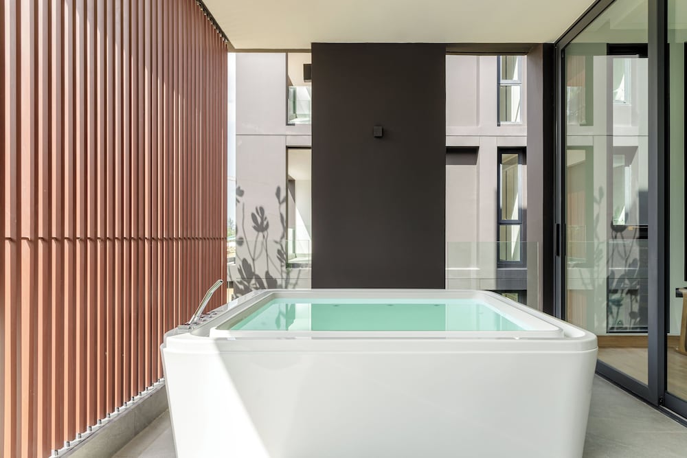 MontAzure Resort Phuket - MGallery Collection 30/47