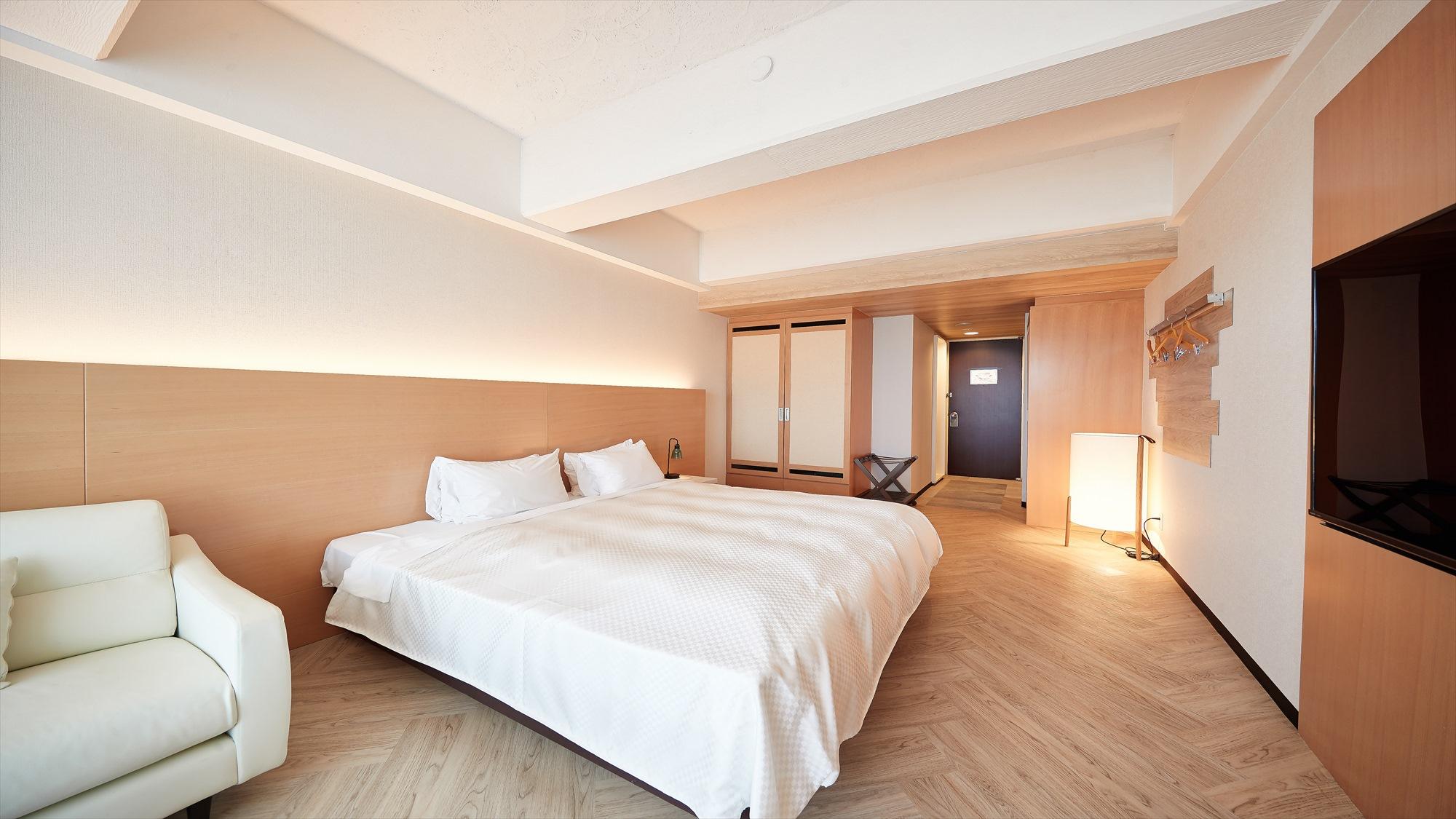 Room, Double Bed, Green View, Mountain View