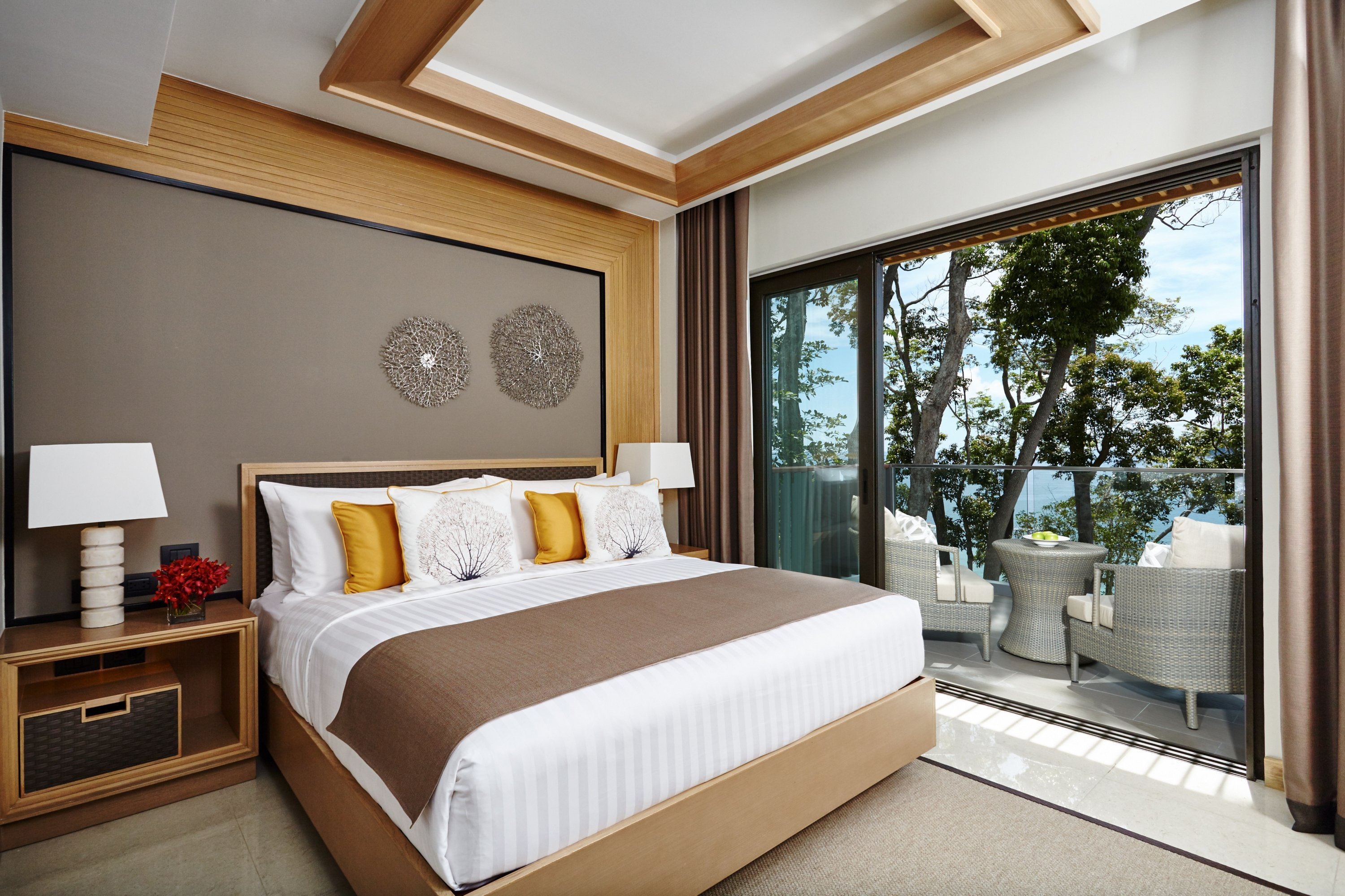 2 BEDROOMS, OCEAN, CLUB, SUITE, BALCONY