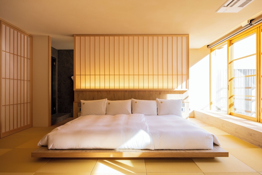 Prestige, Suite, Twin Beds, Outdoor Bath