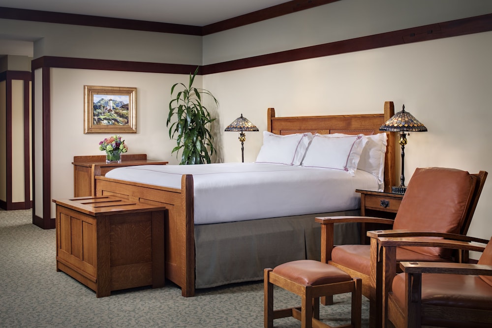 Lodge At Torrey Pines 20/80