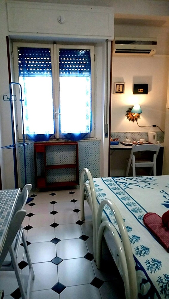 Affittacamere Villa Arazurrina 20/63