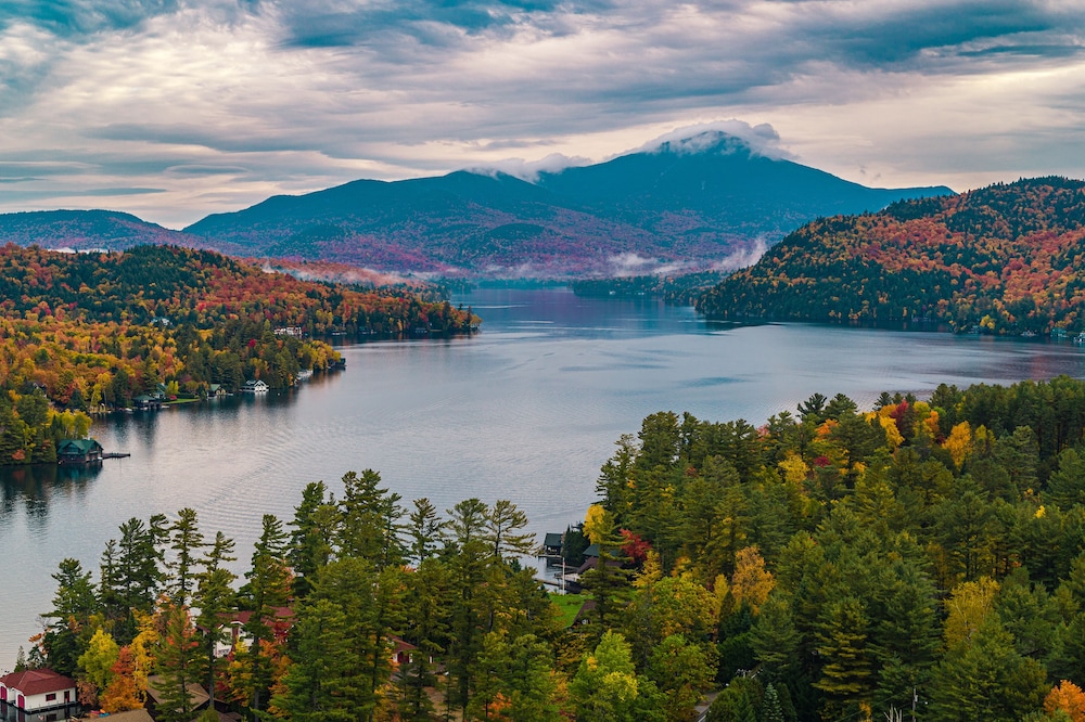 The Pines Inn Lake Placid 36/41