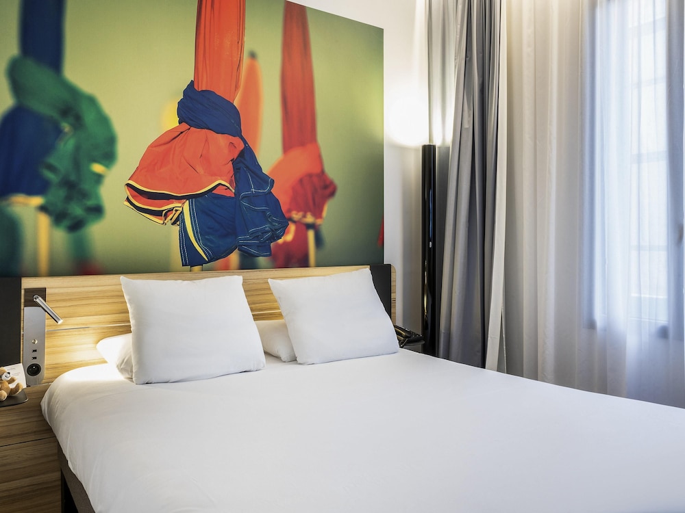 Xs, Double Bed, Accessible