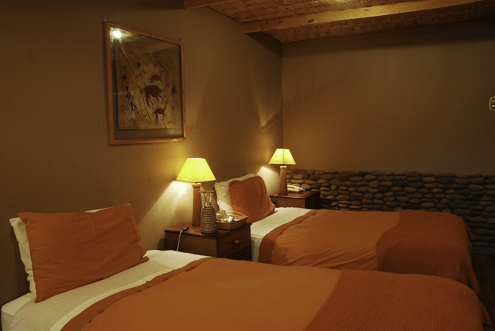 Hotel Tulor 12/51