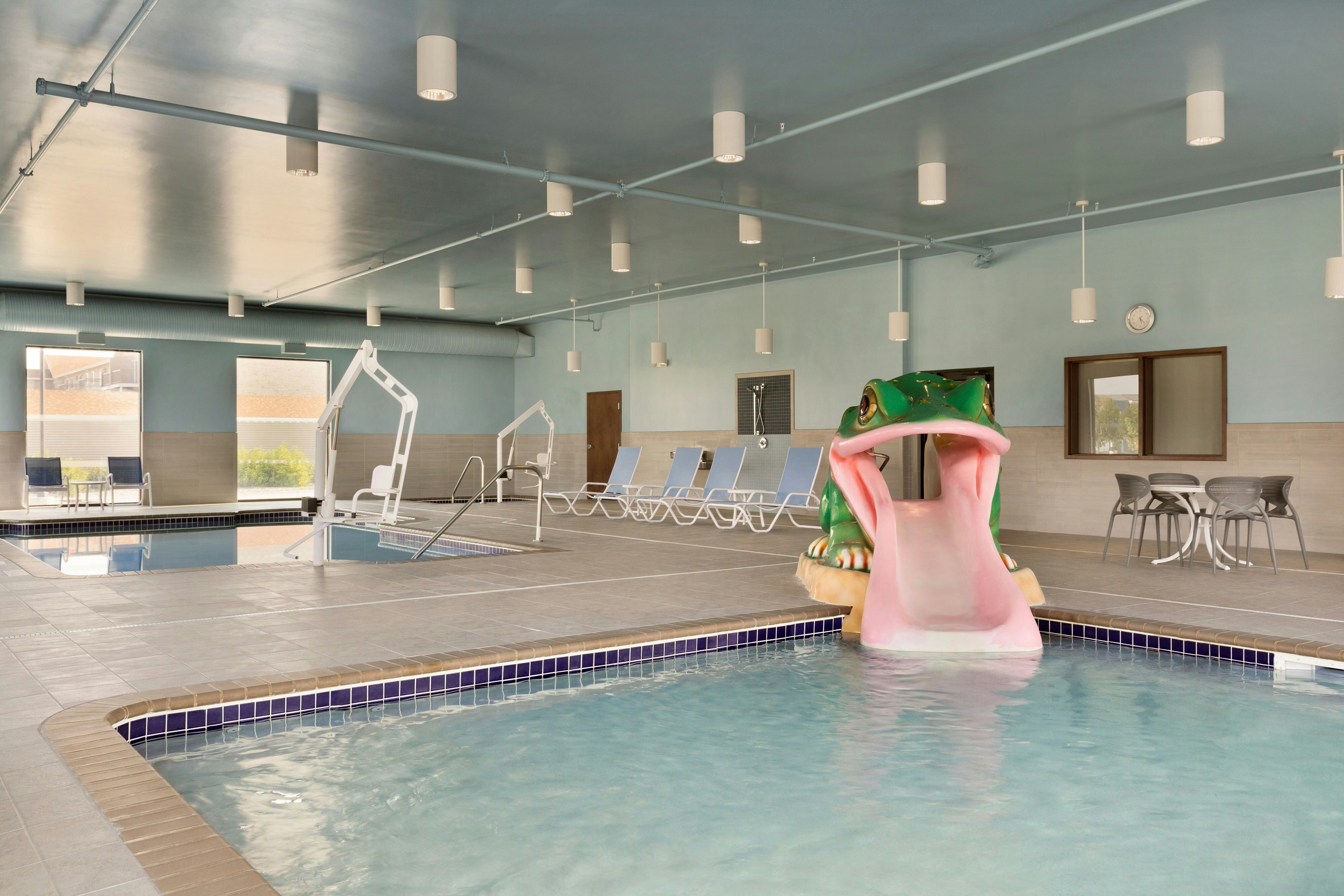 Four Points by Sheraton Fargo Medical Center 6/23
