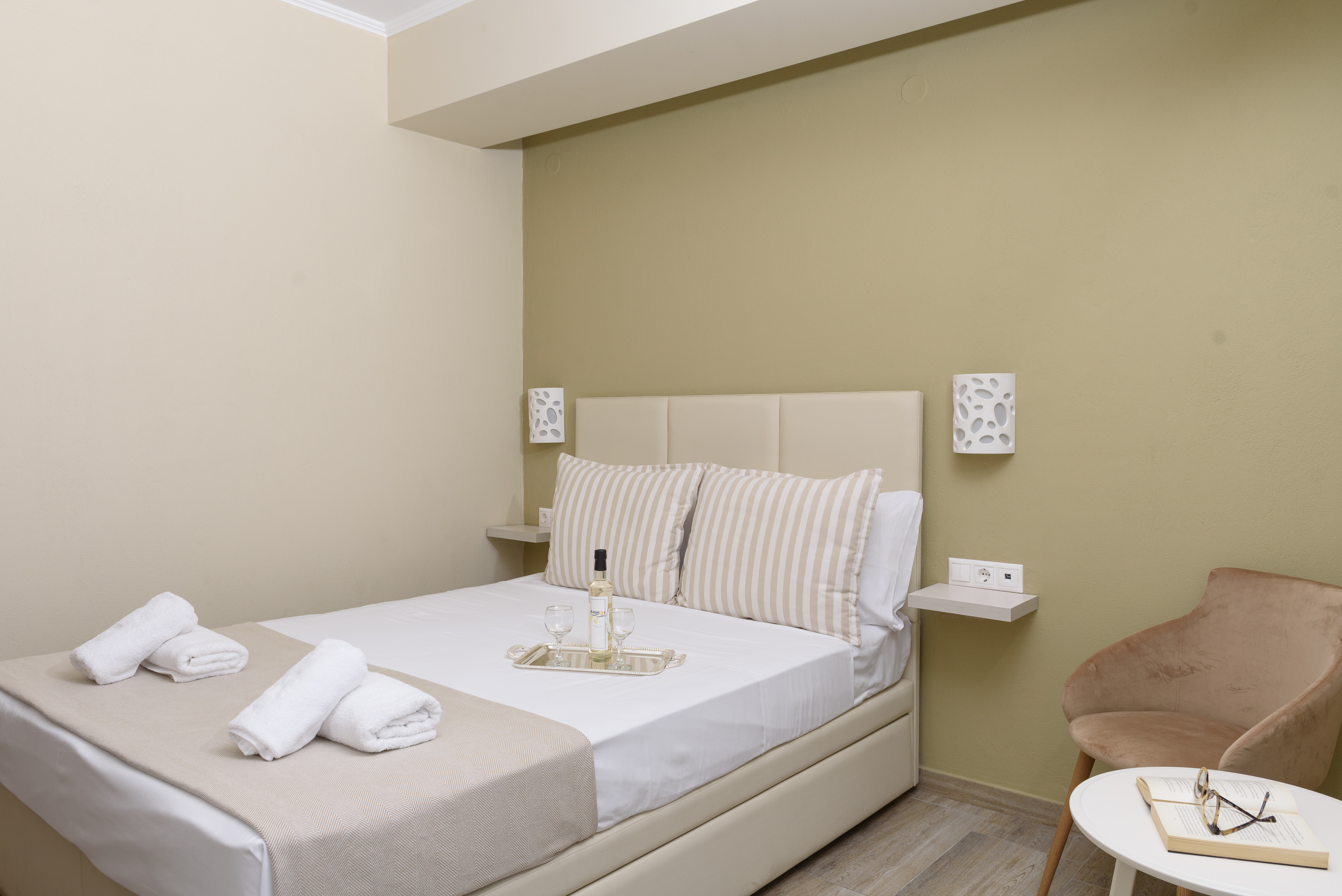 Ammos Beach Seaside Luxury Suites 28/64