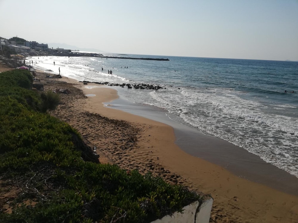 Almare Beach Hotel 37/50