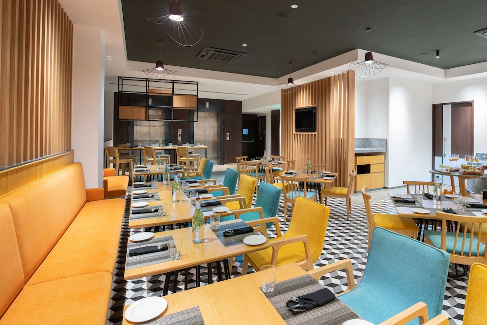 Park Inn by Radisson Gwalior 31/33
