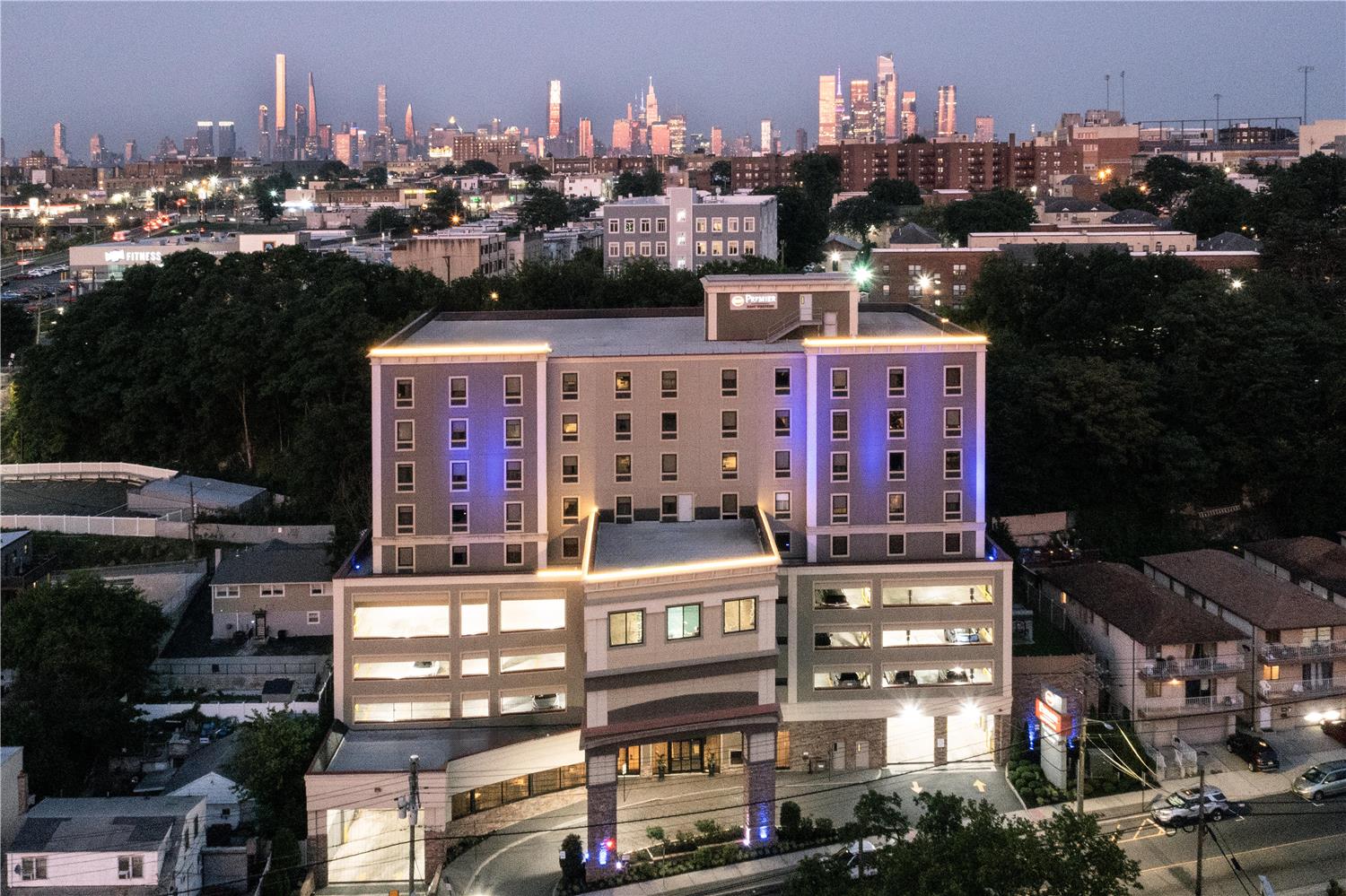 Best Western Premier NYC Gateway Hotel 1/41