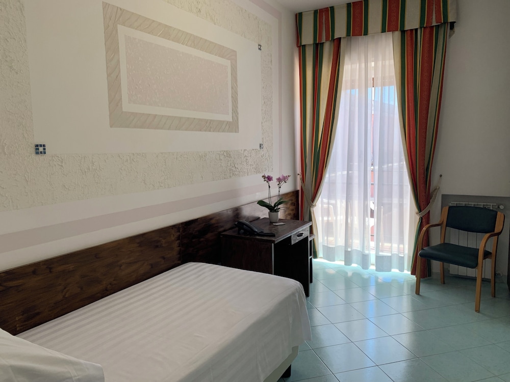 Single Room Standard with Balcony