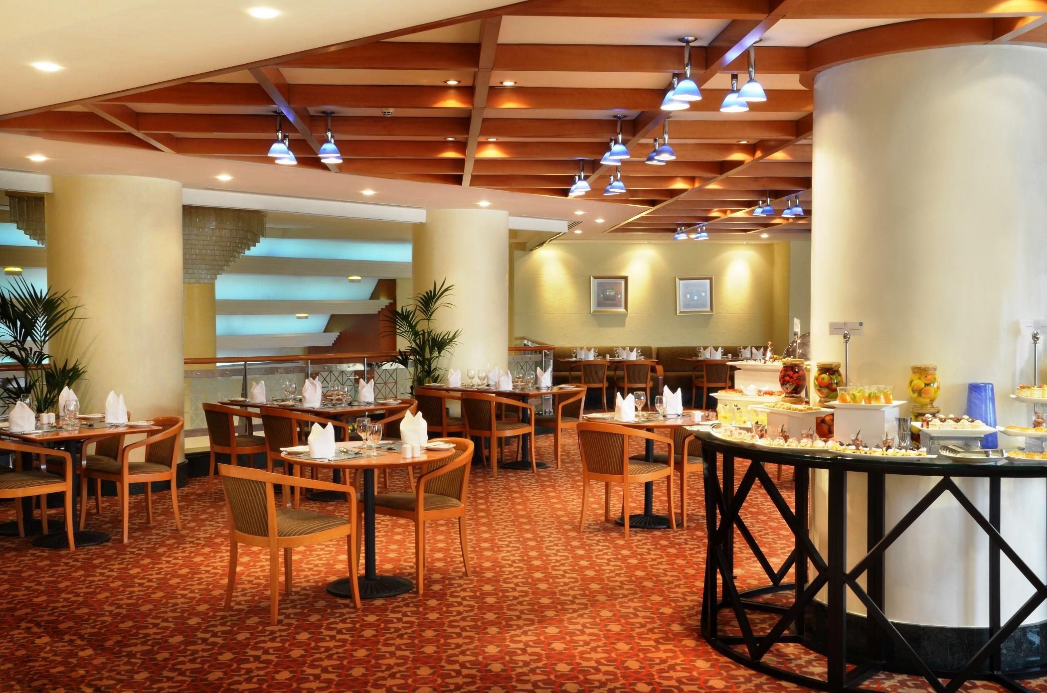 Swiss-Belhotel Sharjah 37/46