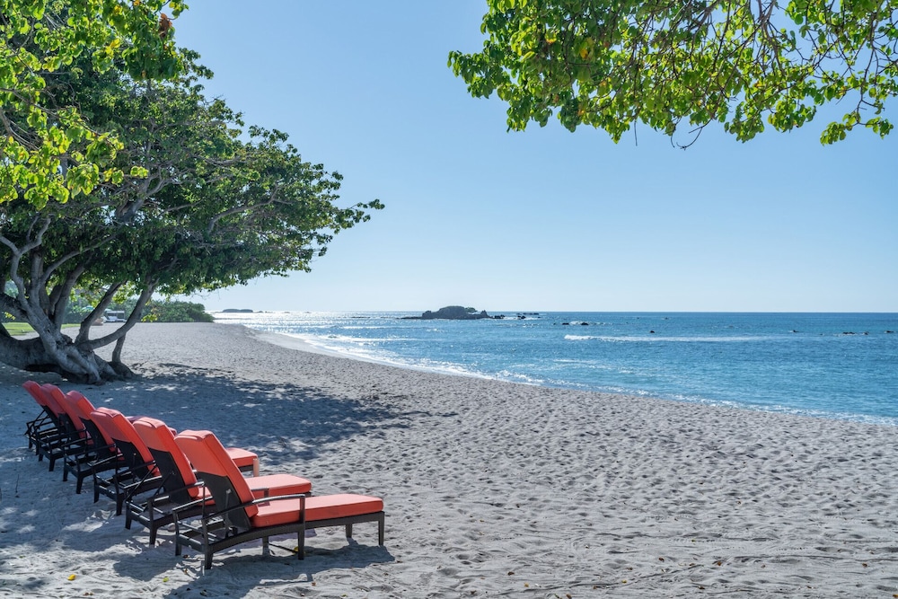 Four Seasons Resort Punta Mita, Mexico 31/85