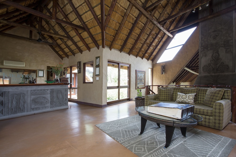Lukimbi Safari Lodge 3/49