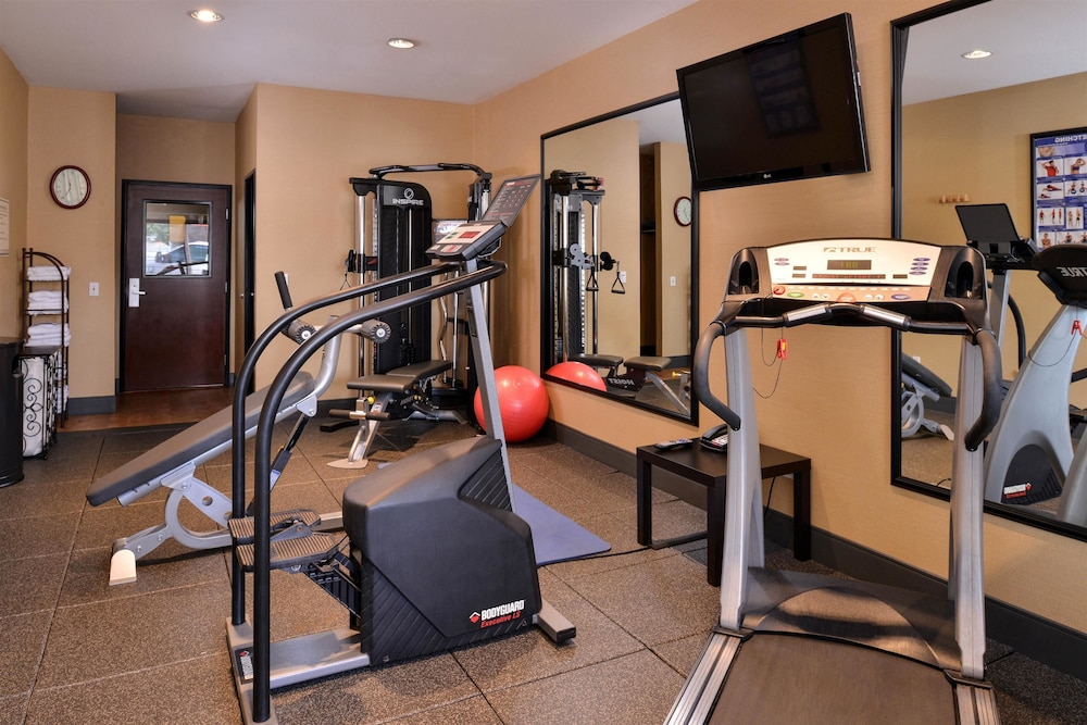 Best Western Wilsonville Inn & Suites 18/28
