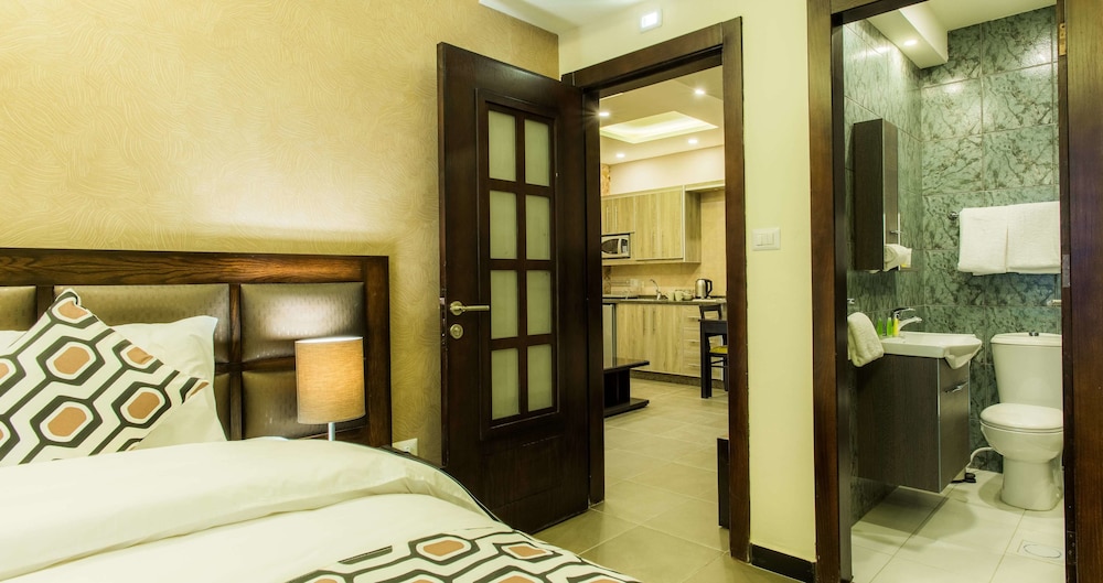 Shams al weibdeh hotel apartment 16/46