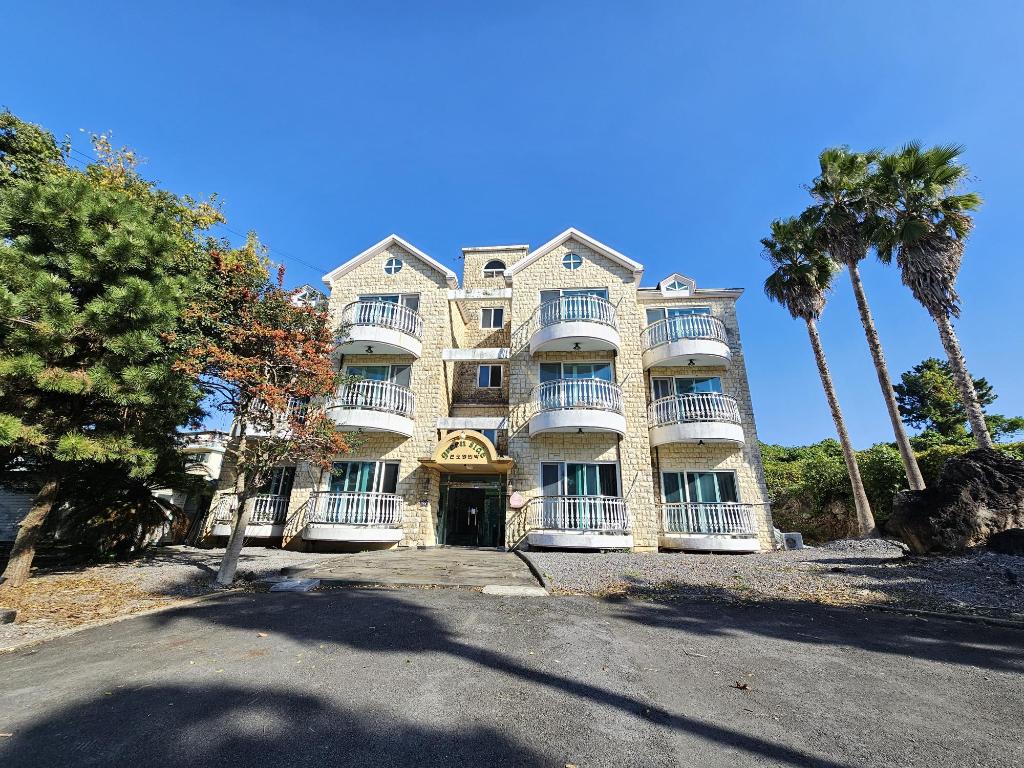 Greenside Pension 57/64