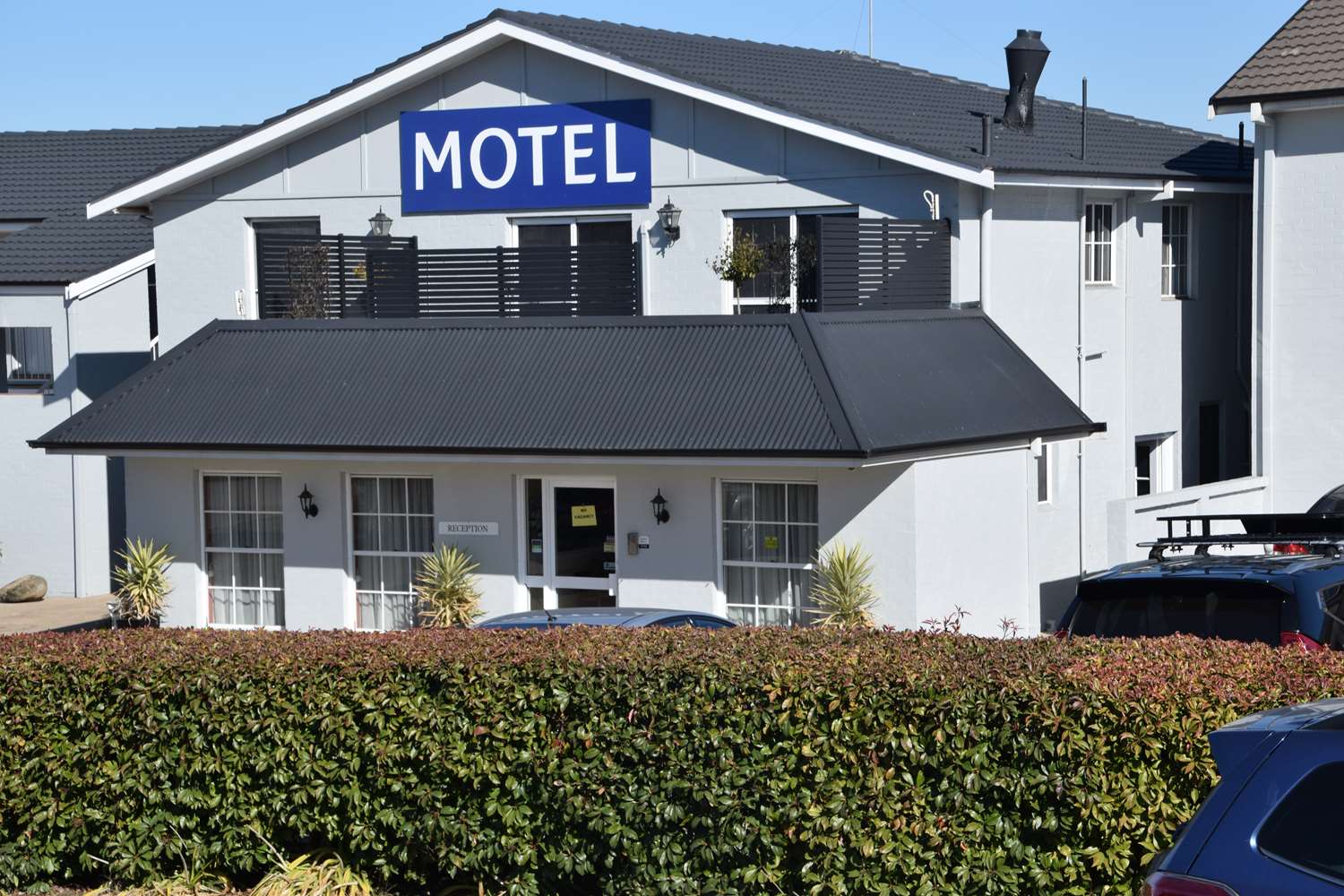 Coachmans Inn Motel 4/34
