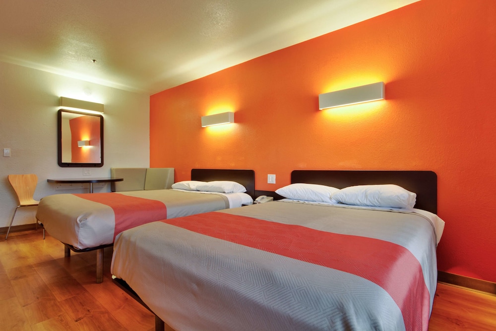 Motel6 Dallas, TX - Fair Park 30/54