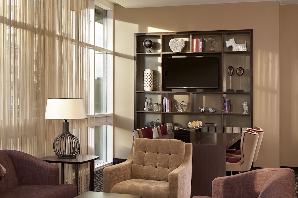 Doubletree By Hilton Hotel Woking 28/55