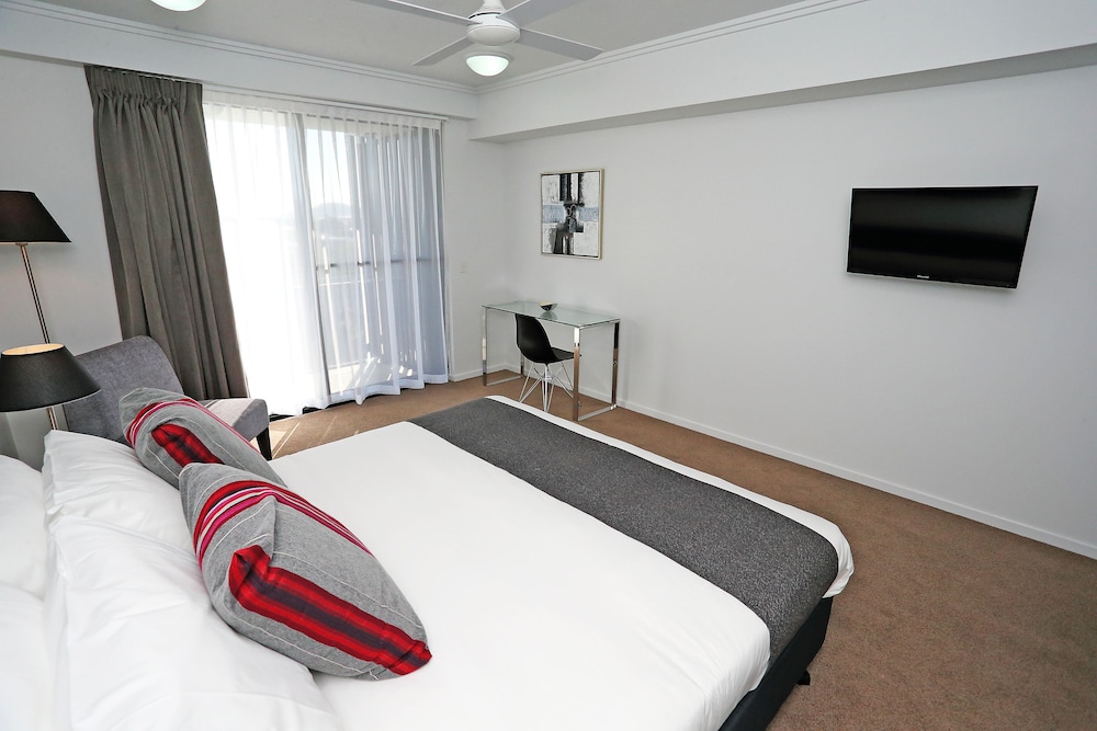 Room, King Bed