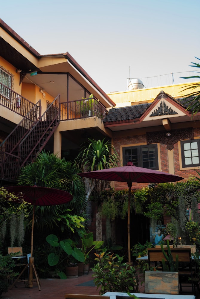 S.K.House 1 10/76