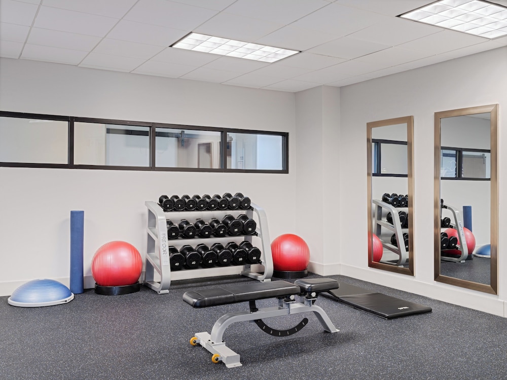 Holiday Inn Express Suites Augusta West Ft Gordon Area 40/69