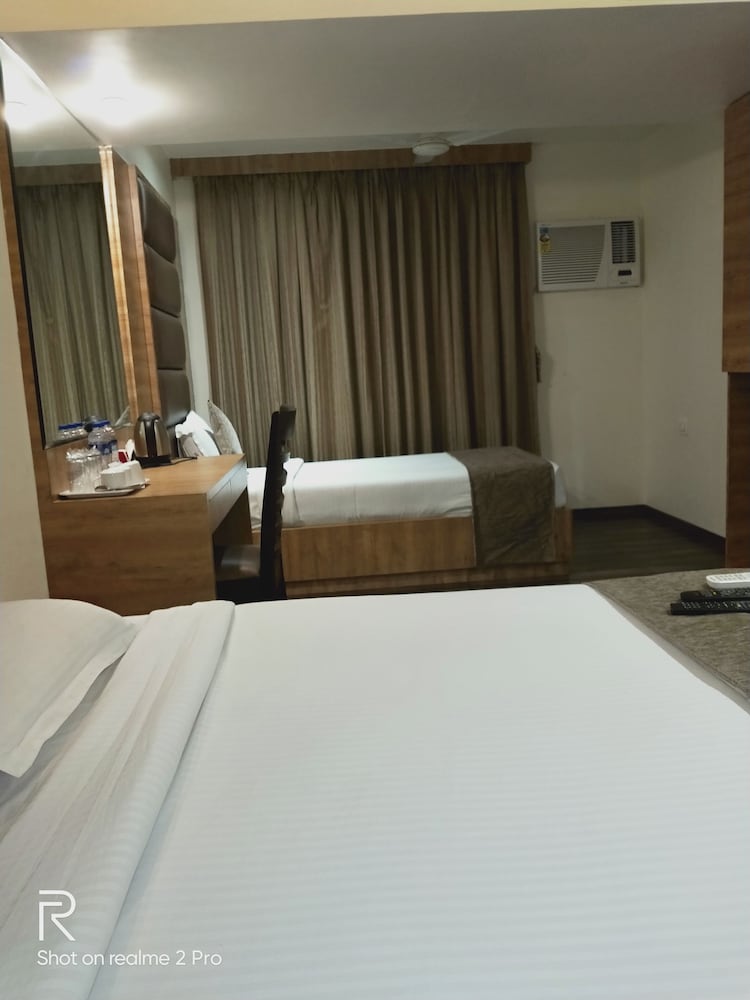 HOTEL HERITAGE DAKSHIN 22/50