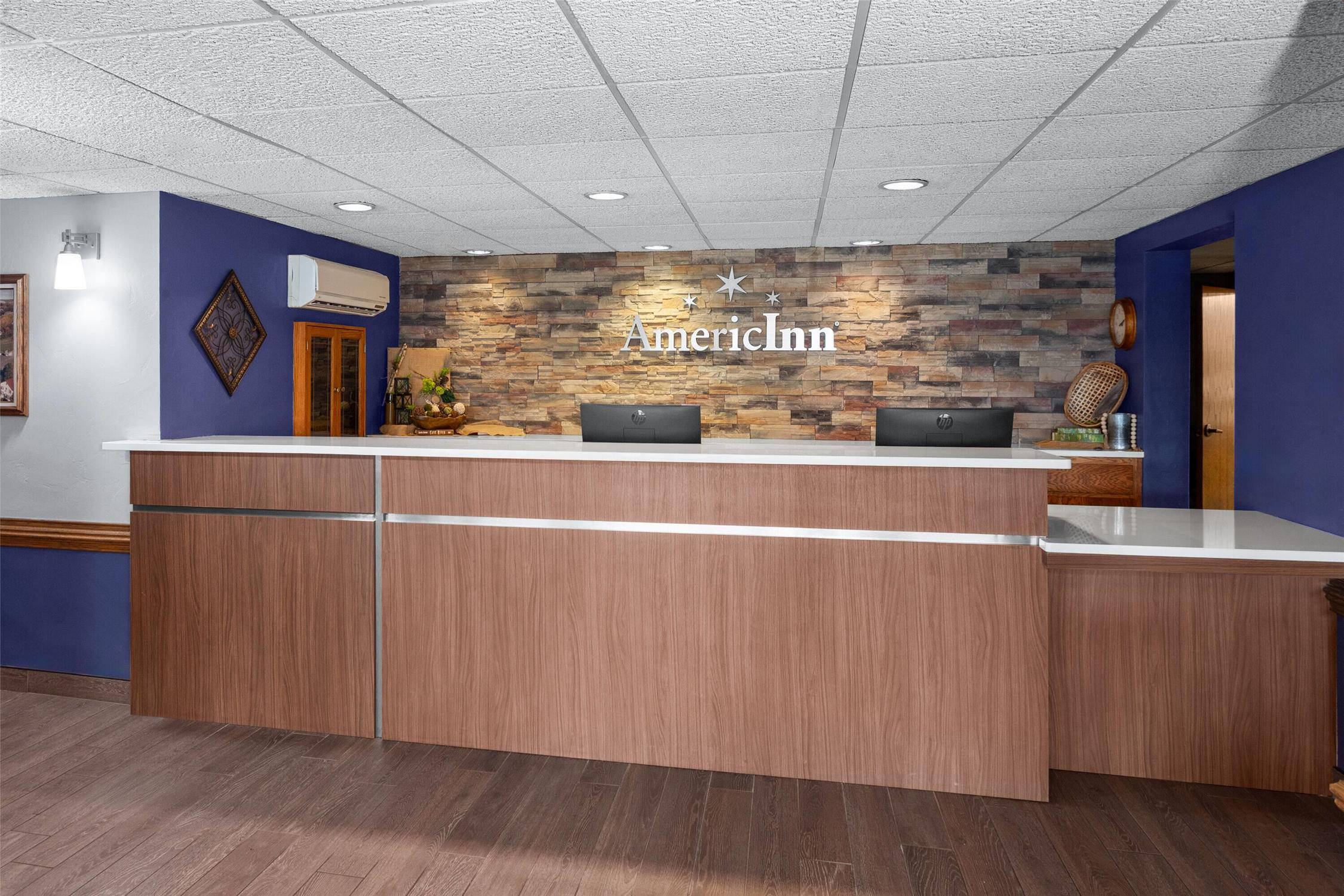 AmericInn by Wyndham Green Bay West 5/42