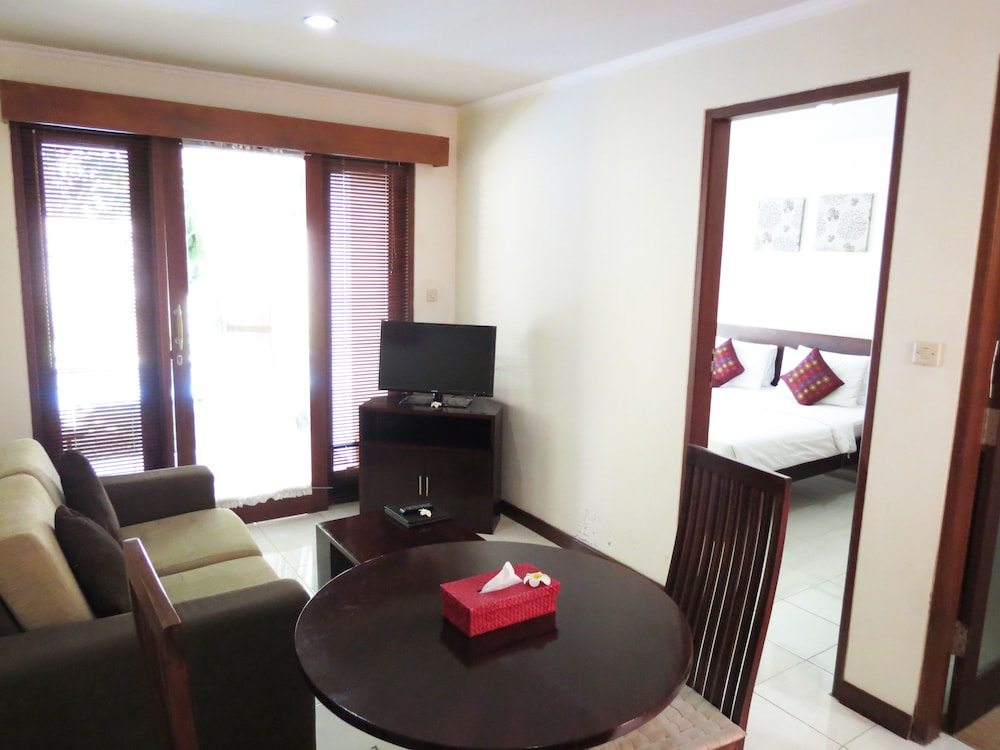 Sekuta Condo Suites 36/60