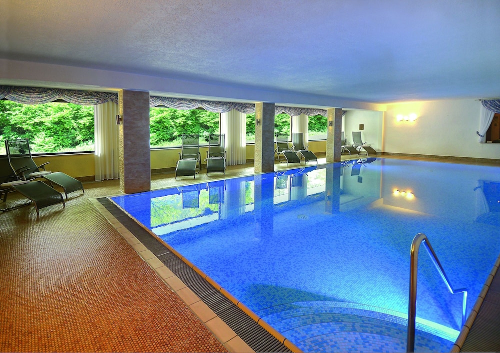 Flair Hotel Sonnenhof 37/68