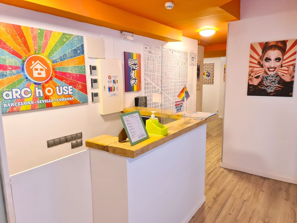 Gracia City Hostel 2/26