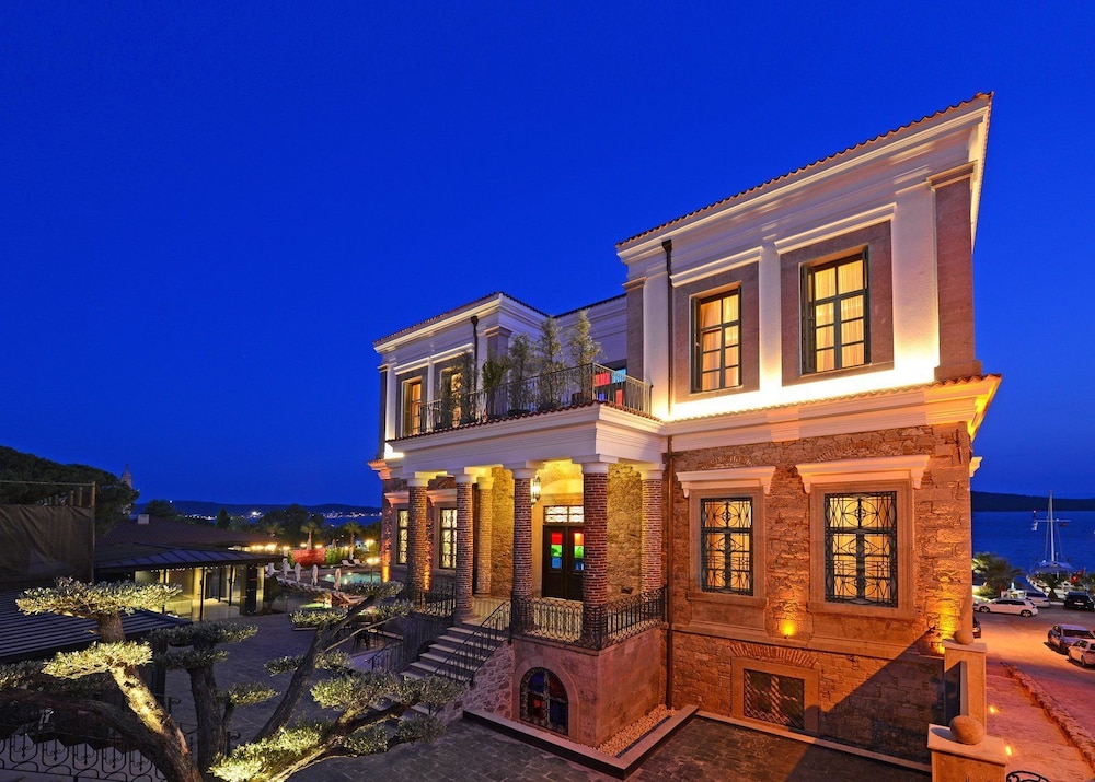 Cunda Despot Evi 7/48