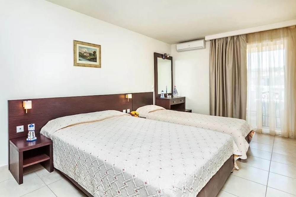 SUPERIOR, DOUBLE BED