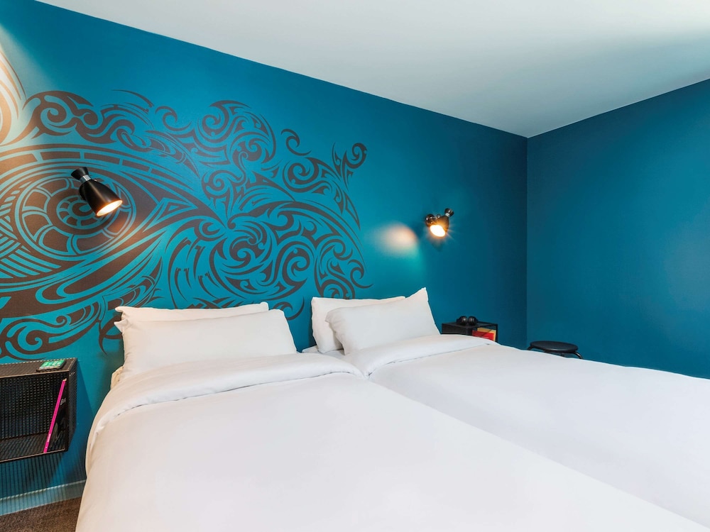 STANDARD, SINGLE BED