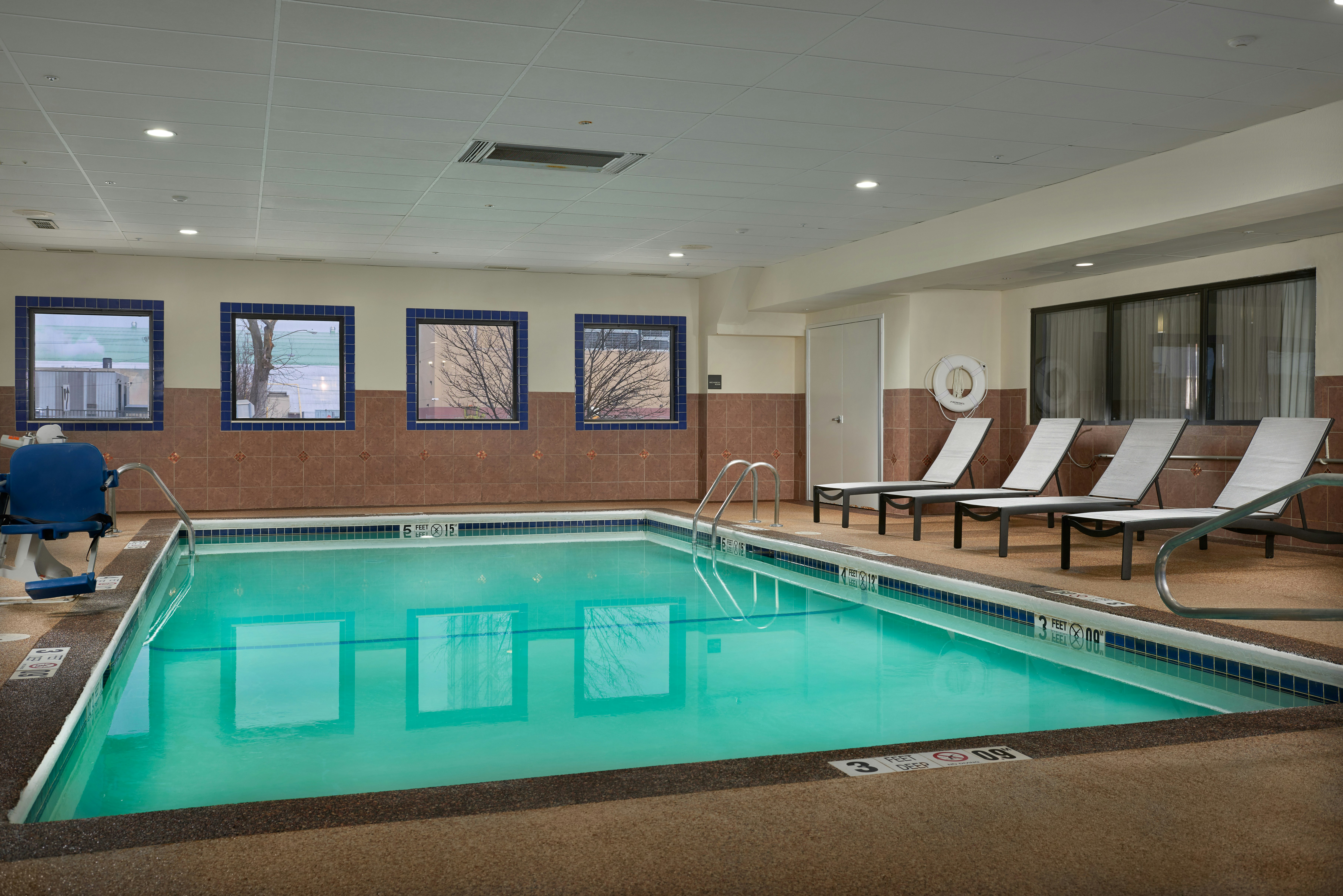 Hampton Inn Niagara Falls 12/28