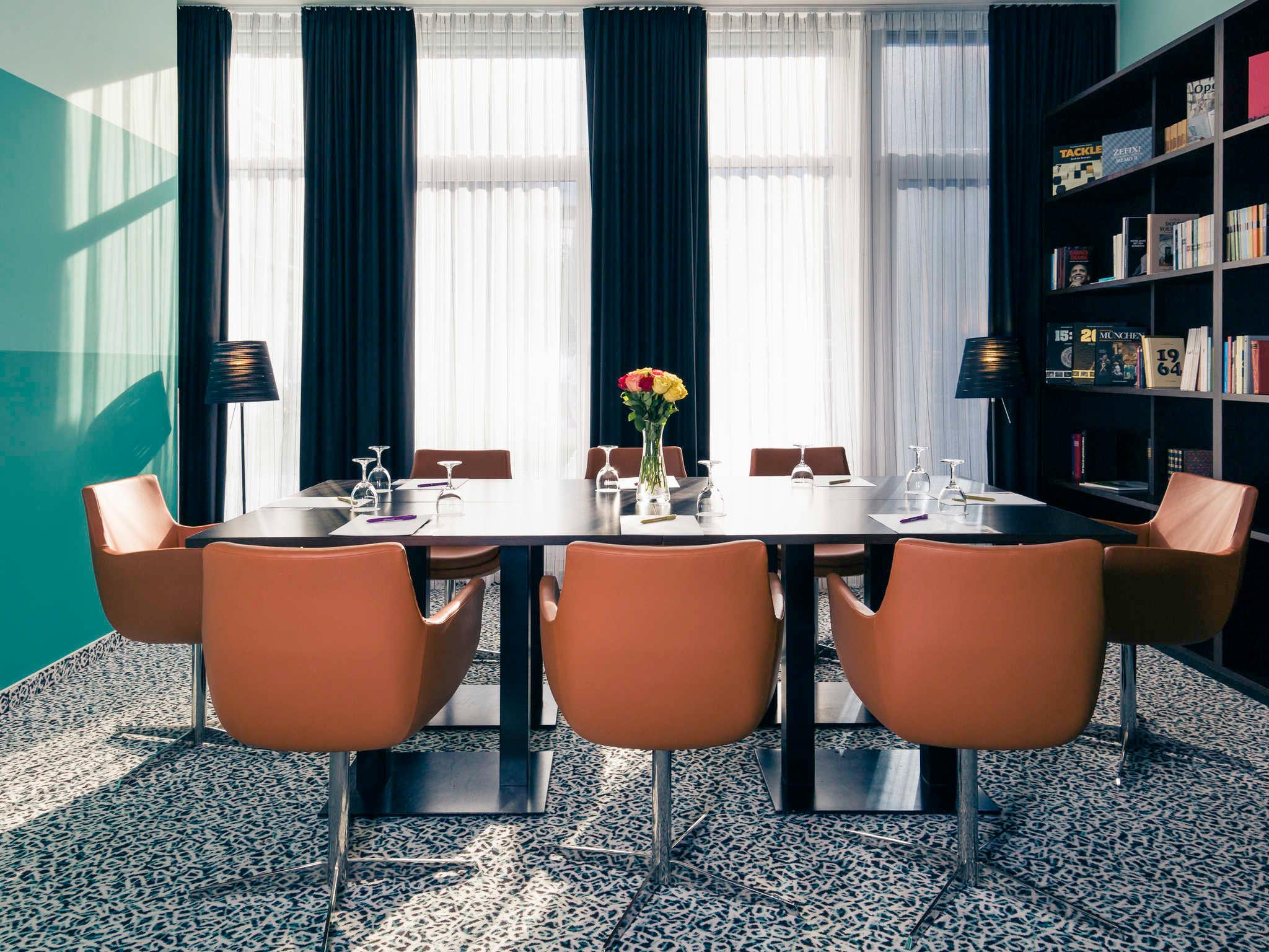 Hotel Muenchen Ost Messe 28/44
